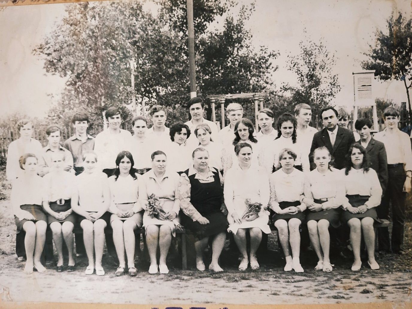 Выпуск 1973 года кормянской школы